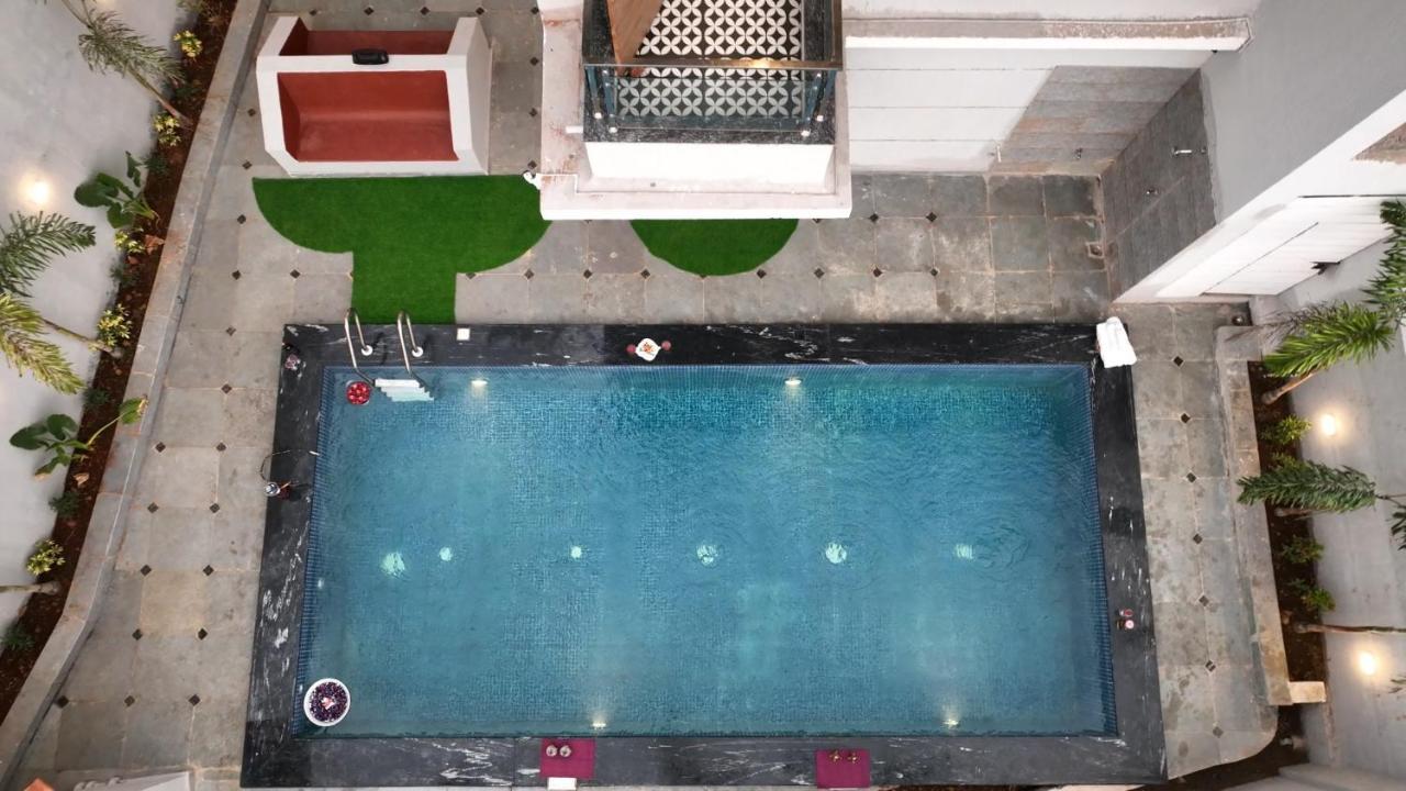 Euphoria Luxury Villa - 5Bhk - Private Pool - Jacuzzi, באג'ה מראה חיצוני תמונה