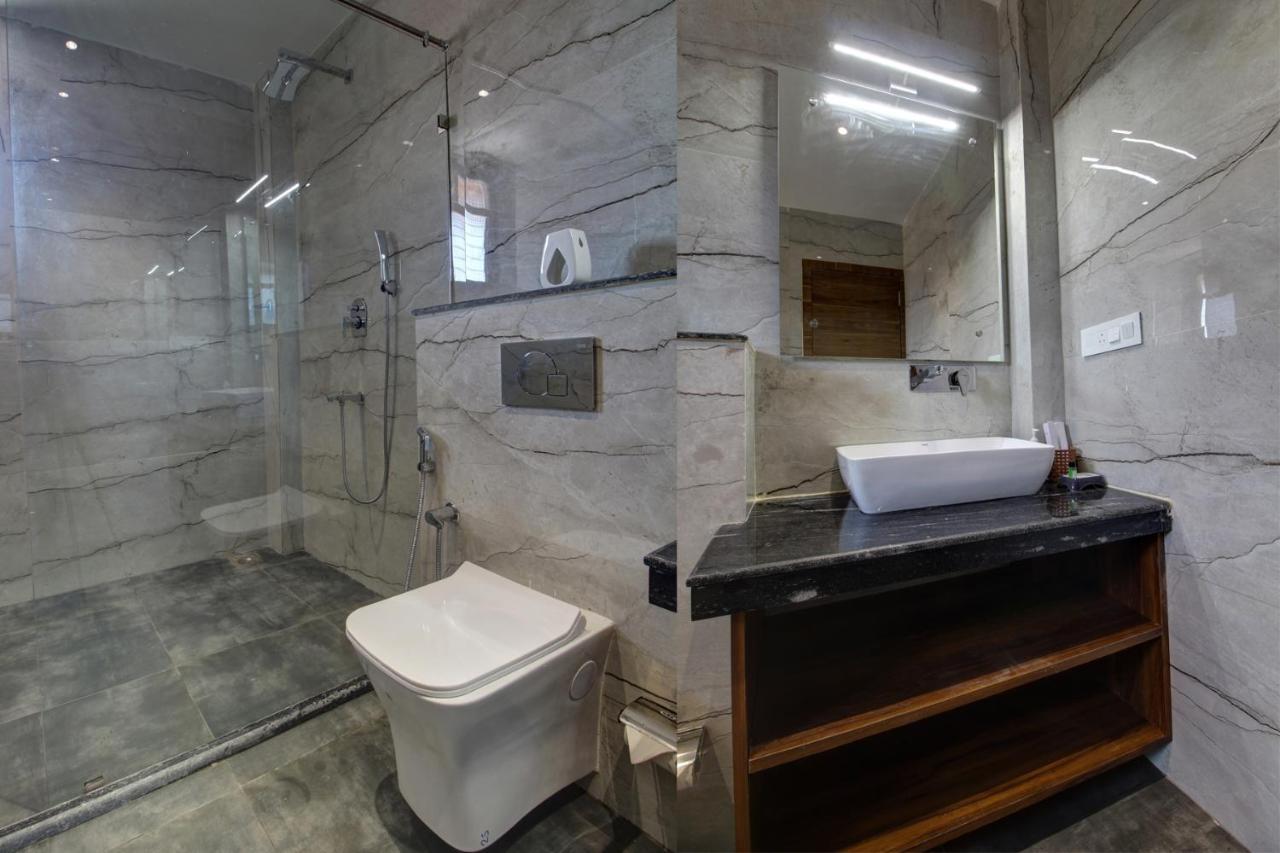 Euphoria Luxury Villa - 5Bhk - Private Pool - Jacuzzi, באג'ה מראה חיצוני תמונה