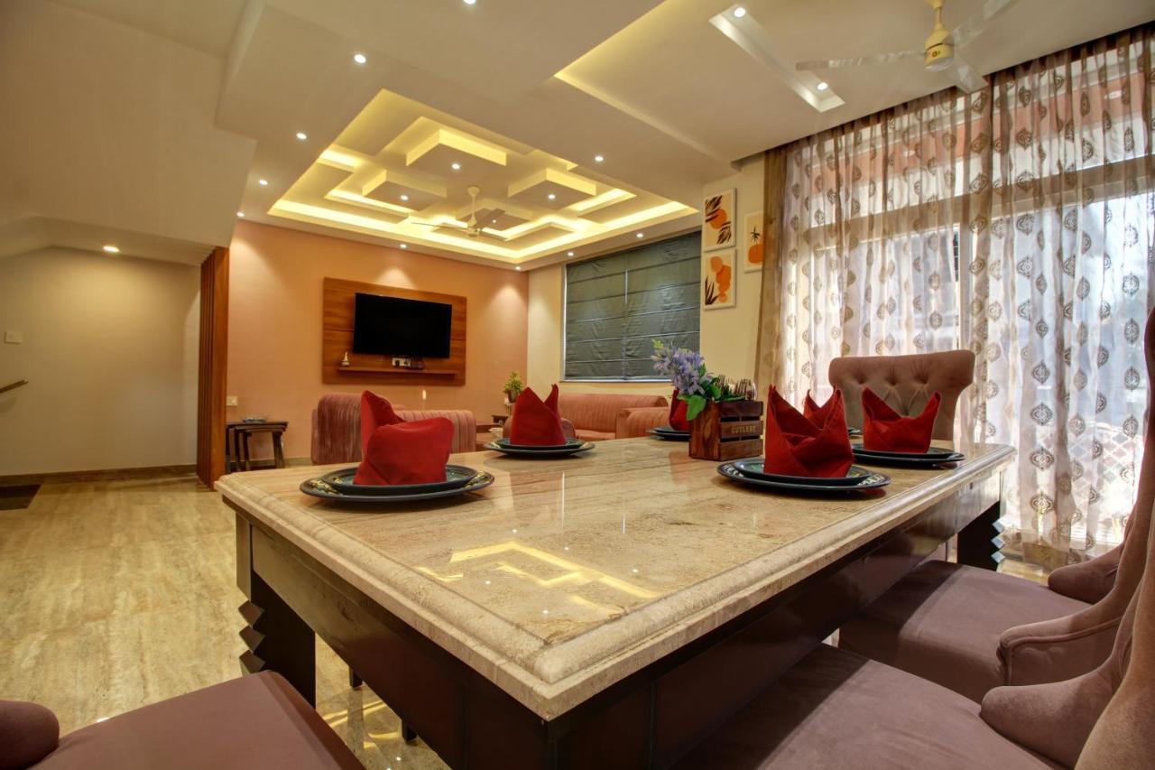Euphoria Luxury Villa - 5Bhk - Private Pool - Jacuzzi, באג'ה מראה חיצוני תמונה